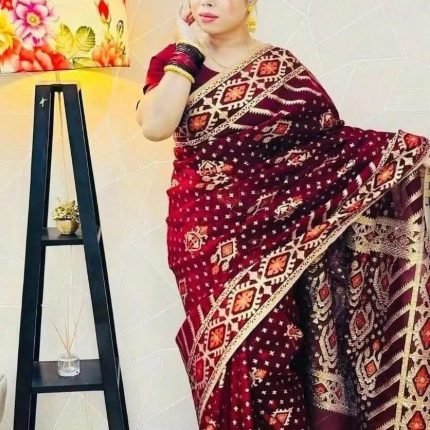 Virul Jamdani Saree with Blause pcs